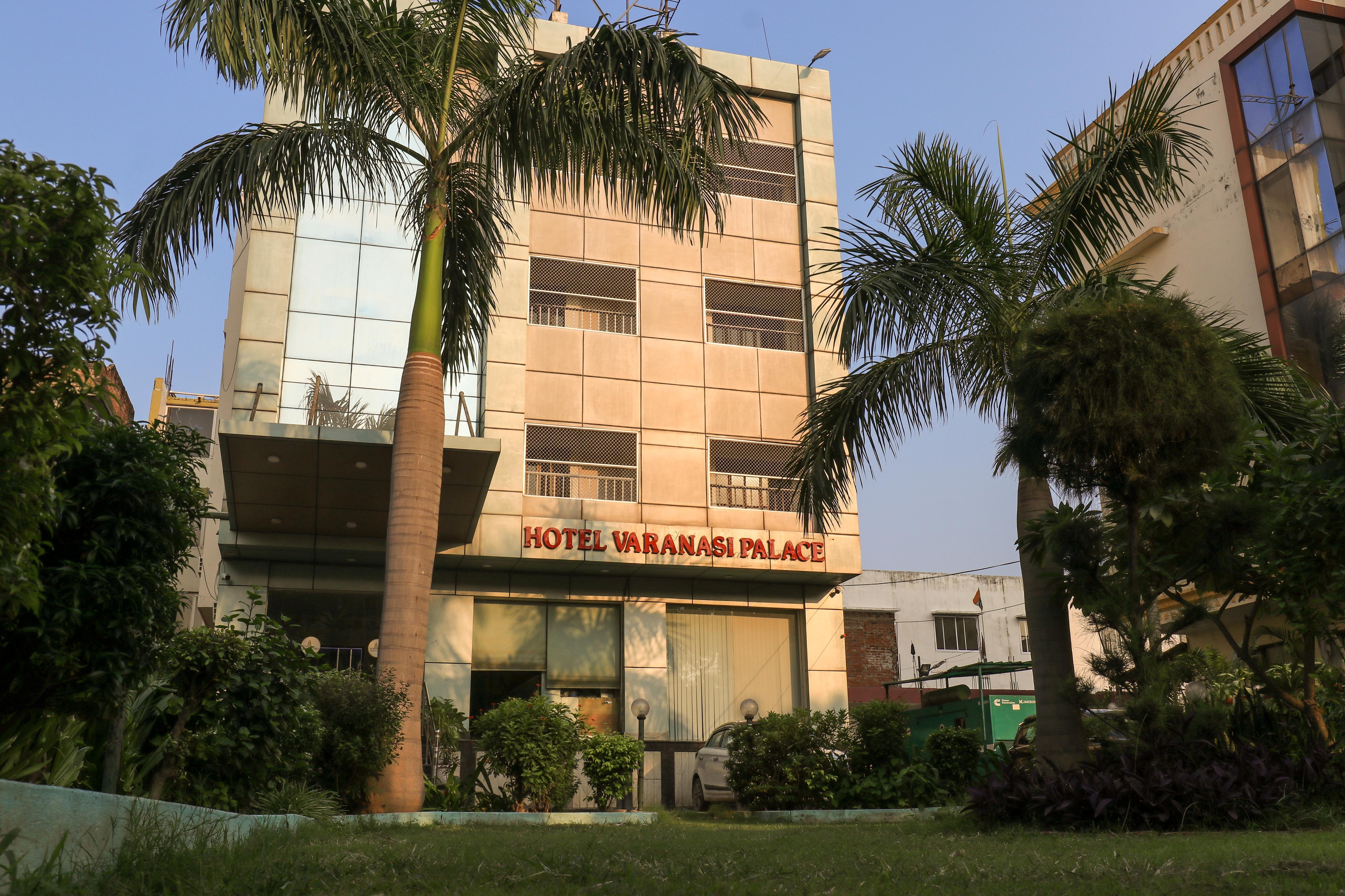HOTEL VARANASI PALACE - Tap to explore photos