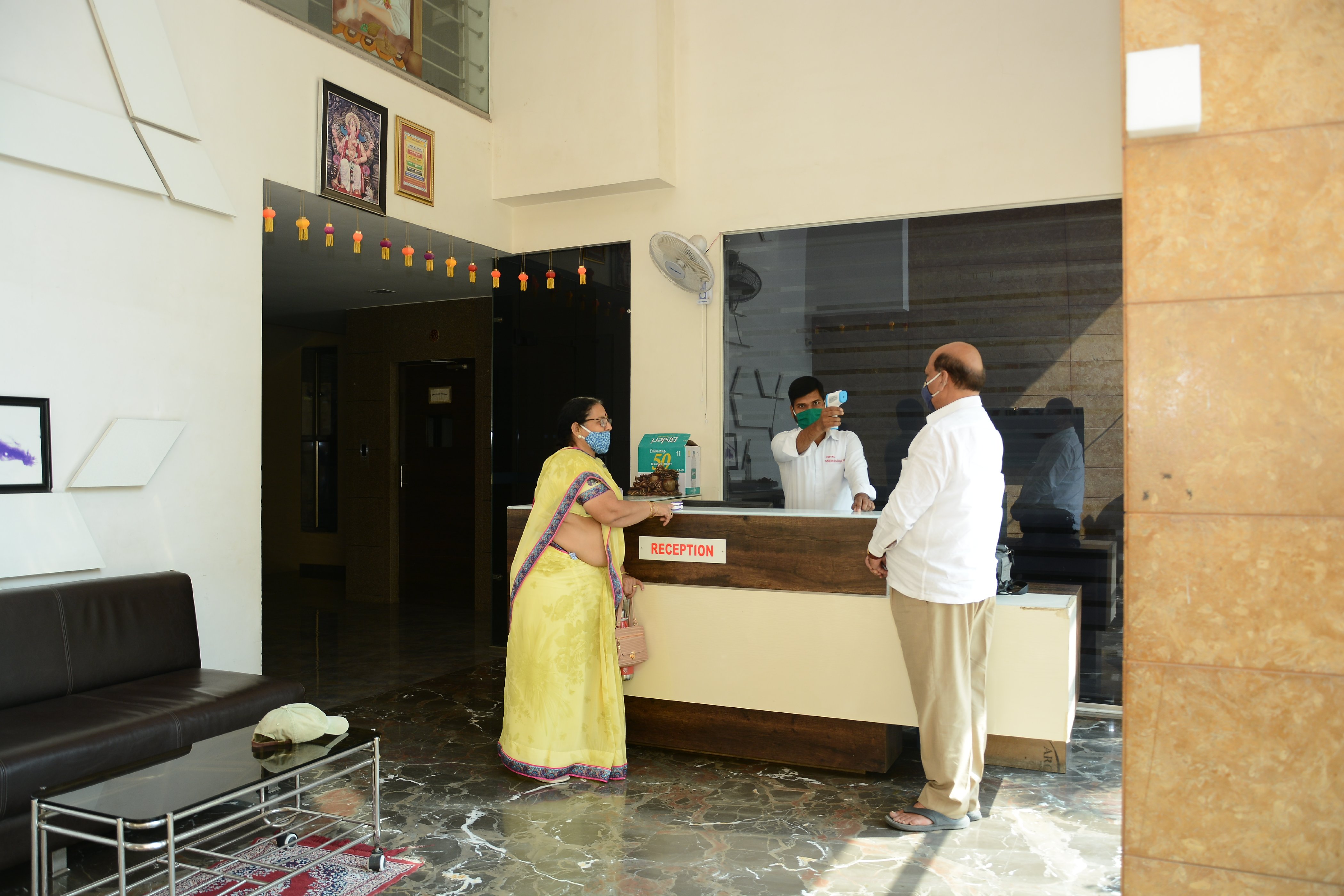 Hotel Sai Dwarka Palace - Tap to explore photos