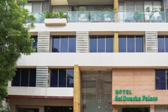 Hotel Sai Dwarka Palace