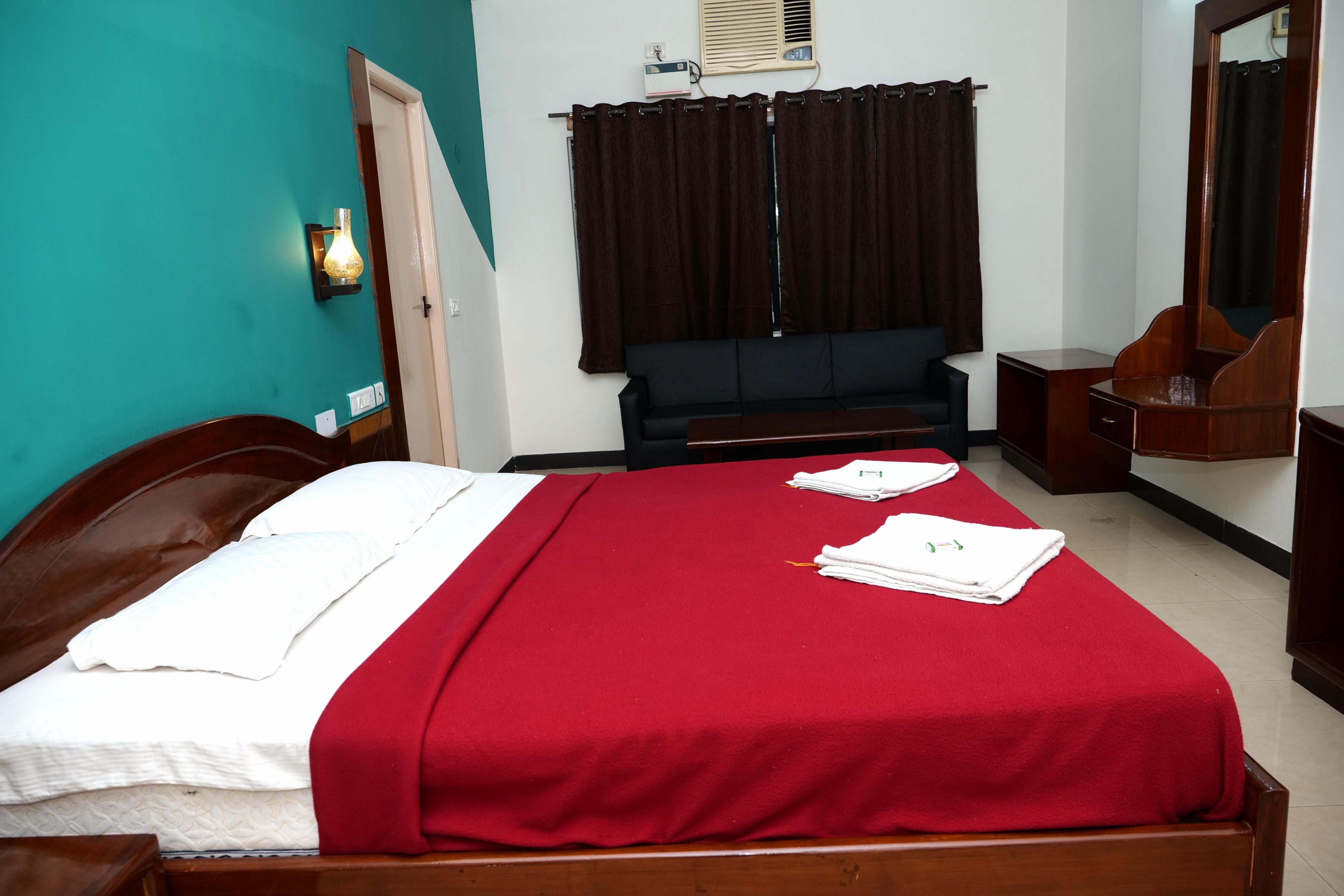 31 South Park Hotel Basavanagudi