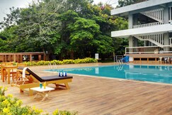 Gold Coins Club & Resort