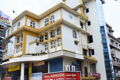 Hotel Ashlesh