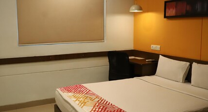 Ginger Noida, Sector 63 Room Type - Queen Room