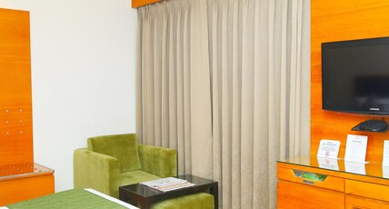 Hotel Saket 27 Room Type - Deluxe Room
