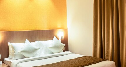 La Sara Comforts Room Type - Super Deluxe Room