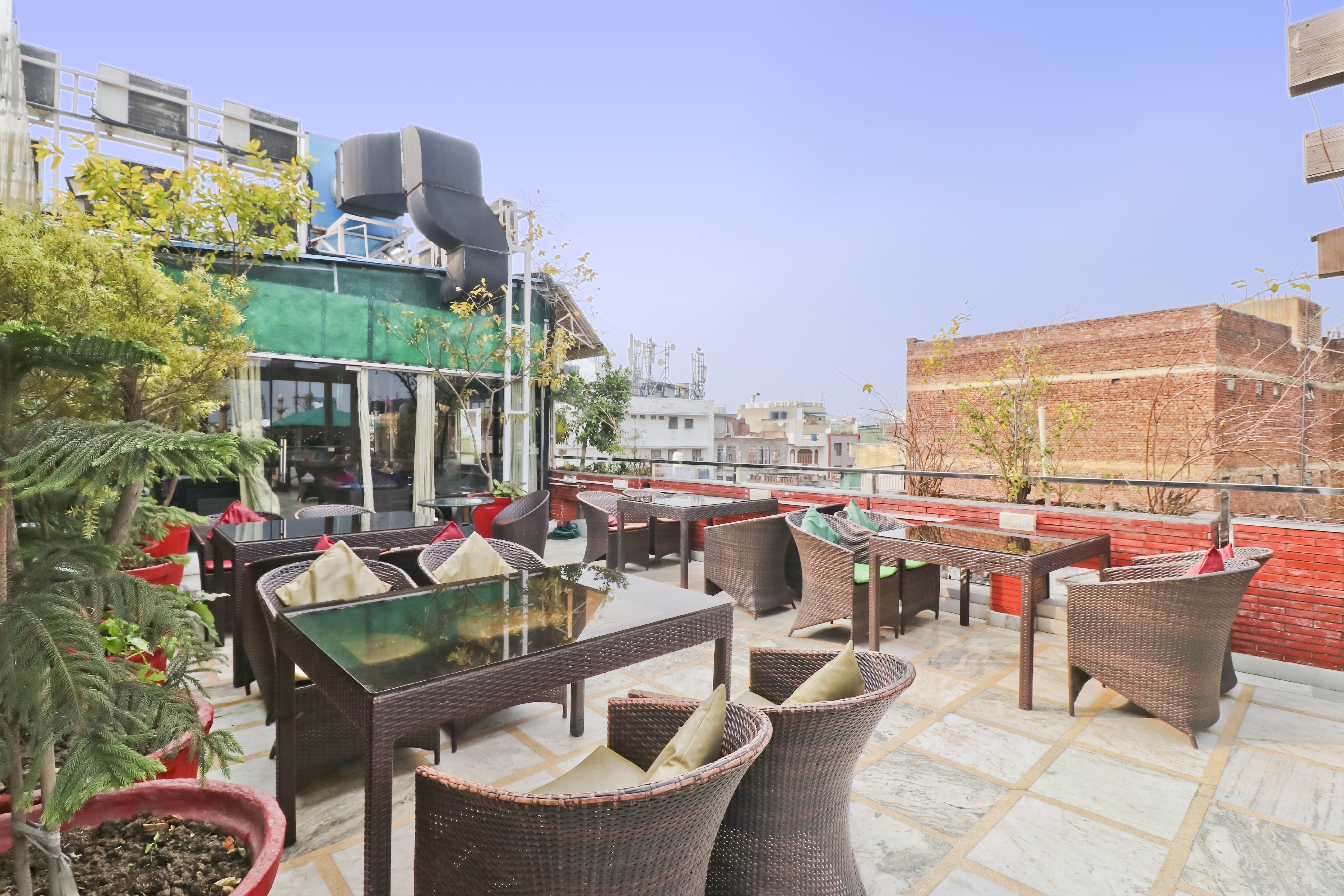 Hotel Shelton @ Paharganj - Tap to explore photos