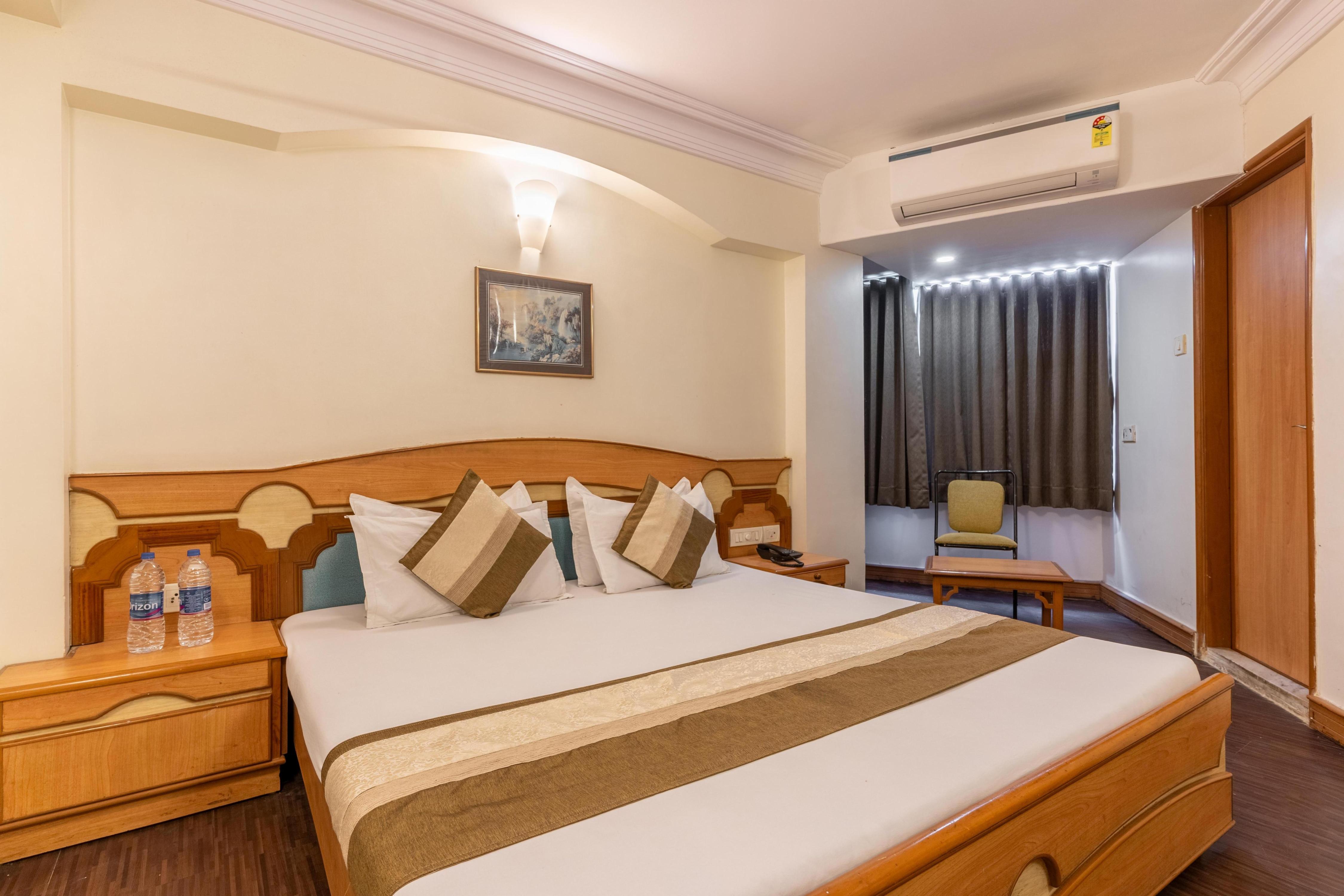 Hotel Prime - Tap to explore photos