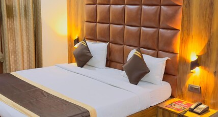 S P International Room Type - Standard Room with King Bed