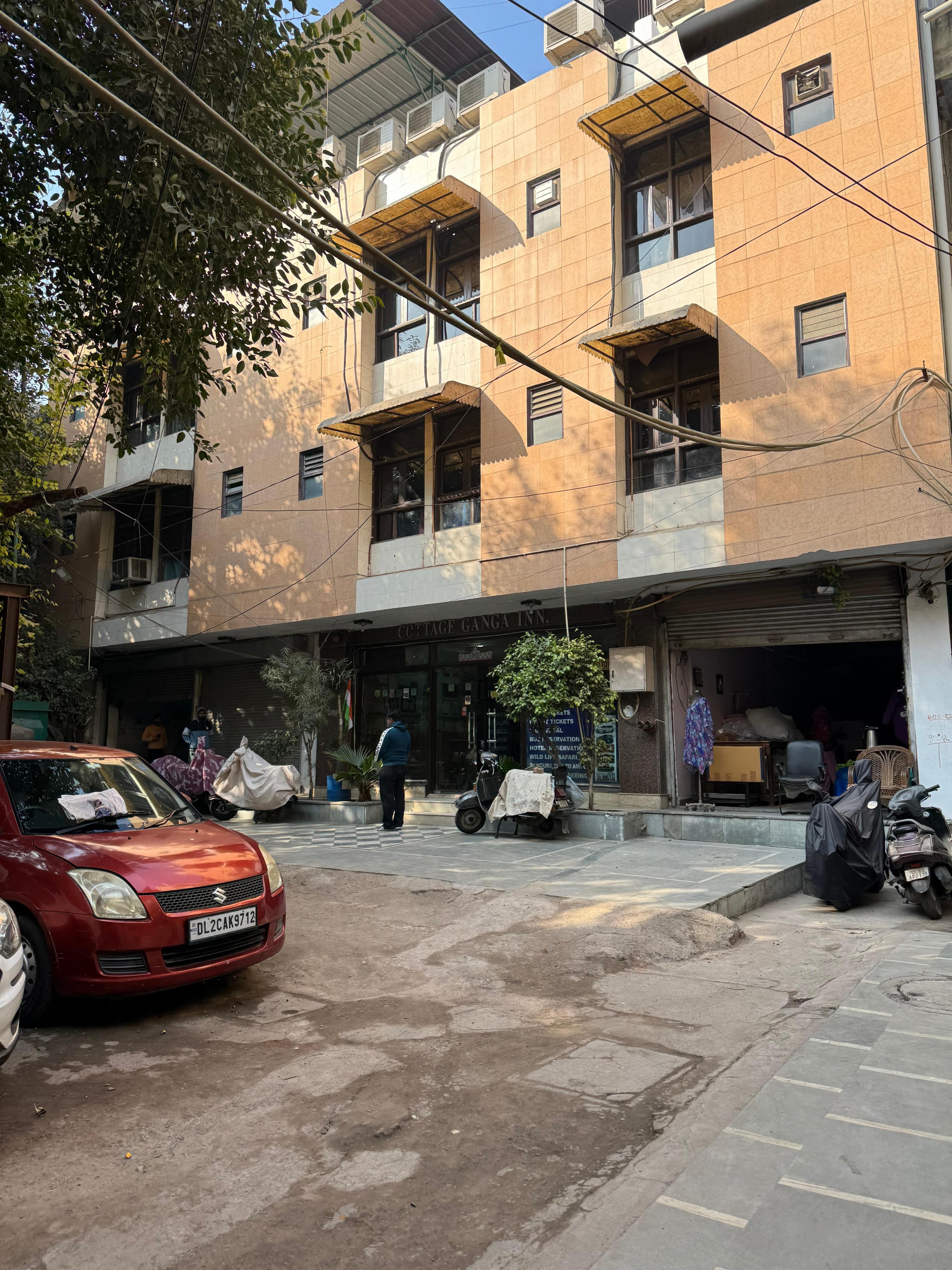 Hotel Cottage Ganga Inn - Tap to explore photos