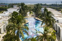 Grande Bay Resort and Spa