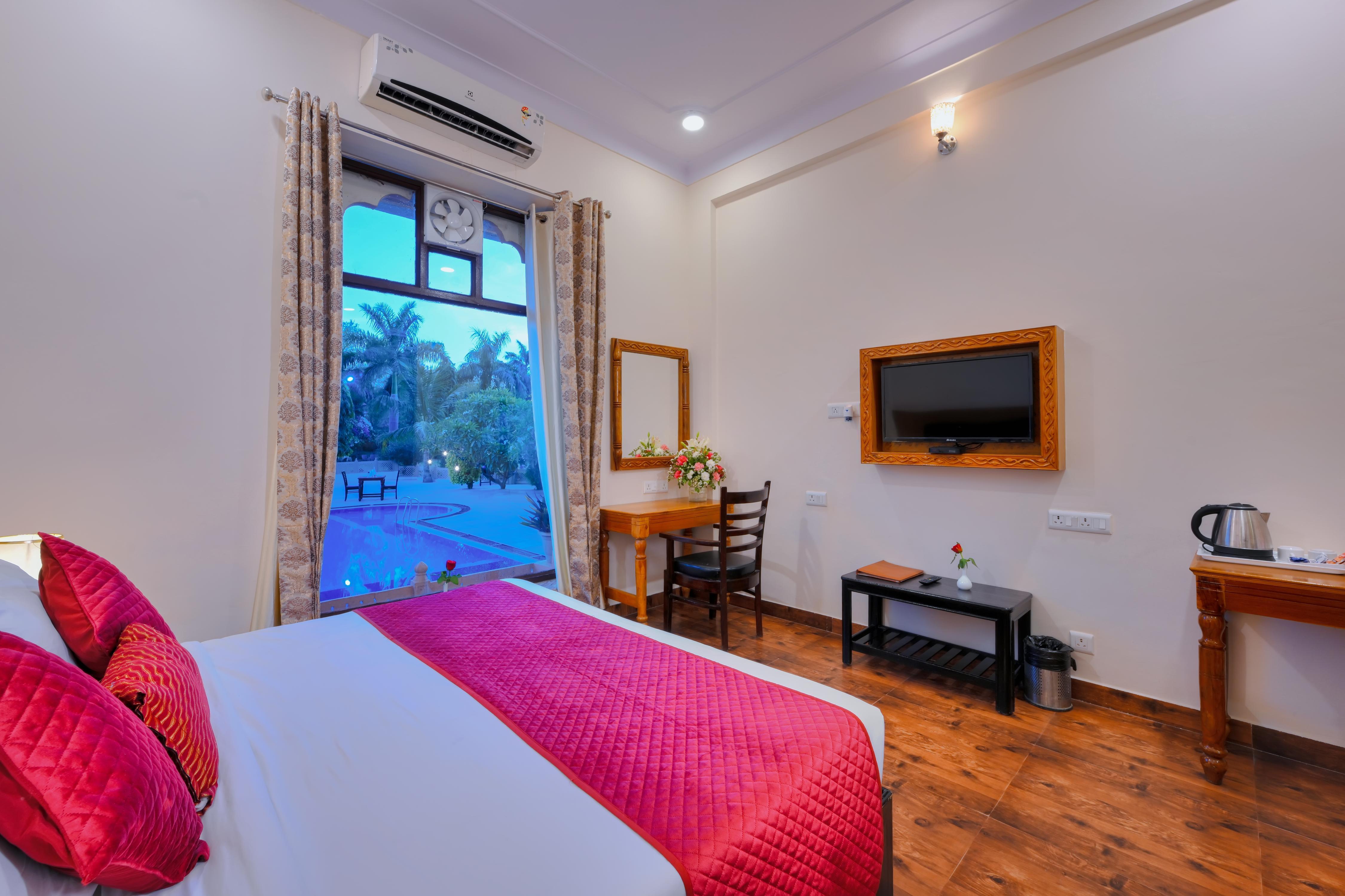 Hotel Ranthambhore National Resort - Tap to explore photos