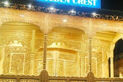 Golden Crest Group Of Houseboats