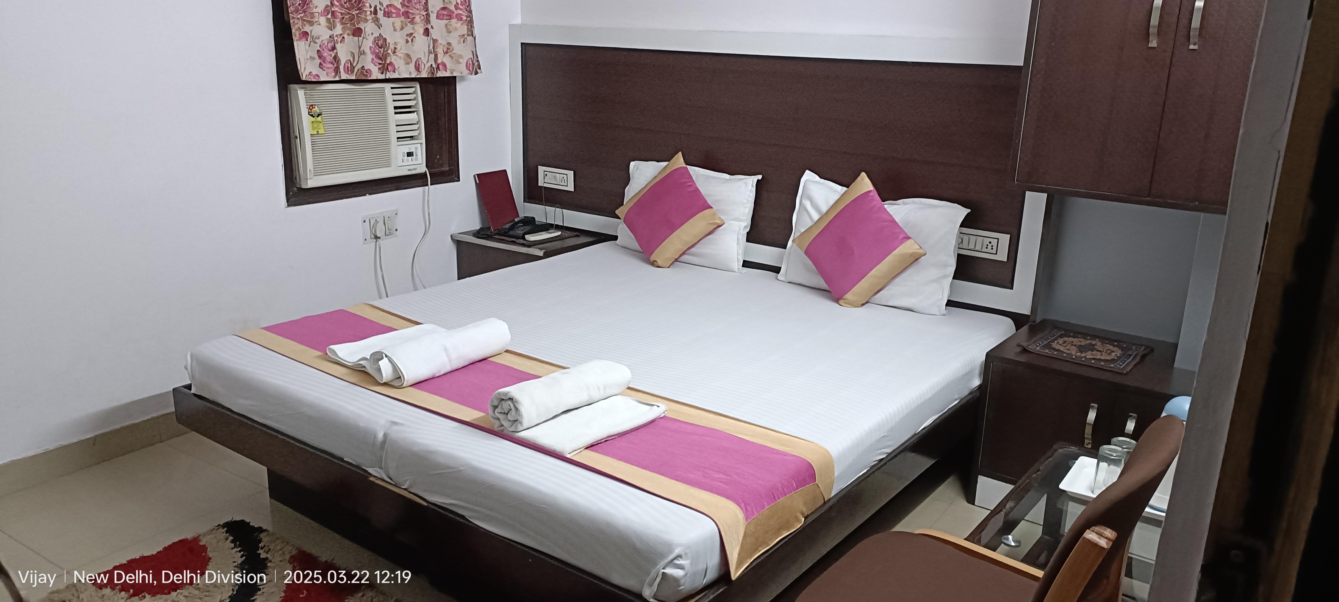 Hotel Su Shree Continental