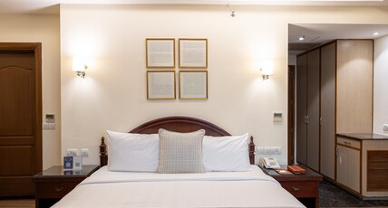 The BellaVista Hotel Chandigarh Room Type - Jacuzzi Suite (Non temperature controlled Jacuzzi) The BellaVista Hotel Chandigarh Room Type - Jacuzzi Suite (Non temperature controlled Jacuzzi)