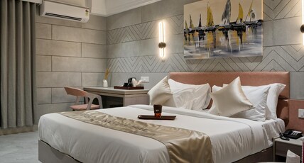 The Golden Plaza Room Type - SILVER - Contemporary Comfort and Elegance The Golden Plaza Room Type - SILVER - Contemporary Comfort and Elegance