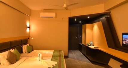 THE CENT Room Type - Premier Room