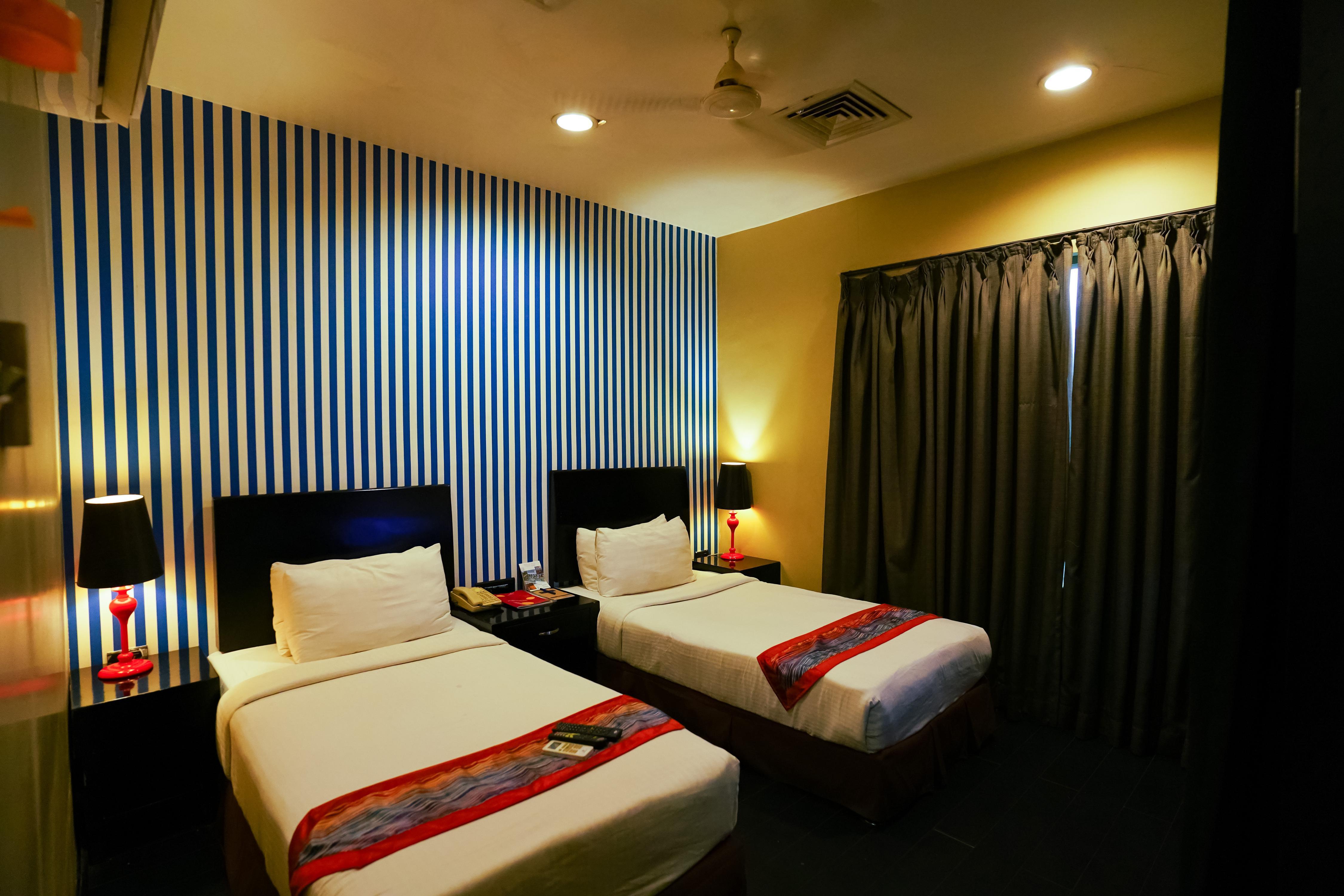The Travotel Suites - Your Smart Stay Near Airport Room Type - Standard