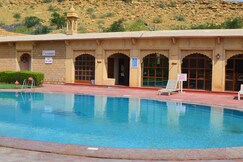 Hotel Heritage Inn  A Luxury Retreat in City Center