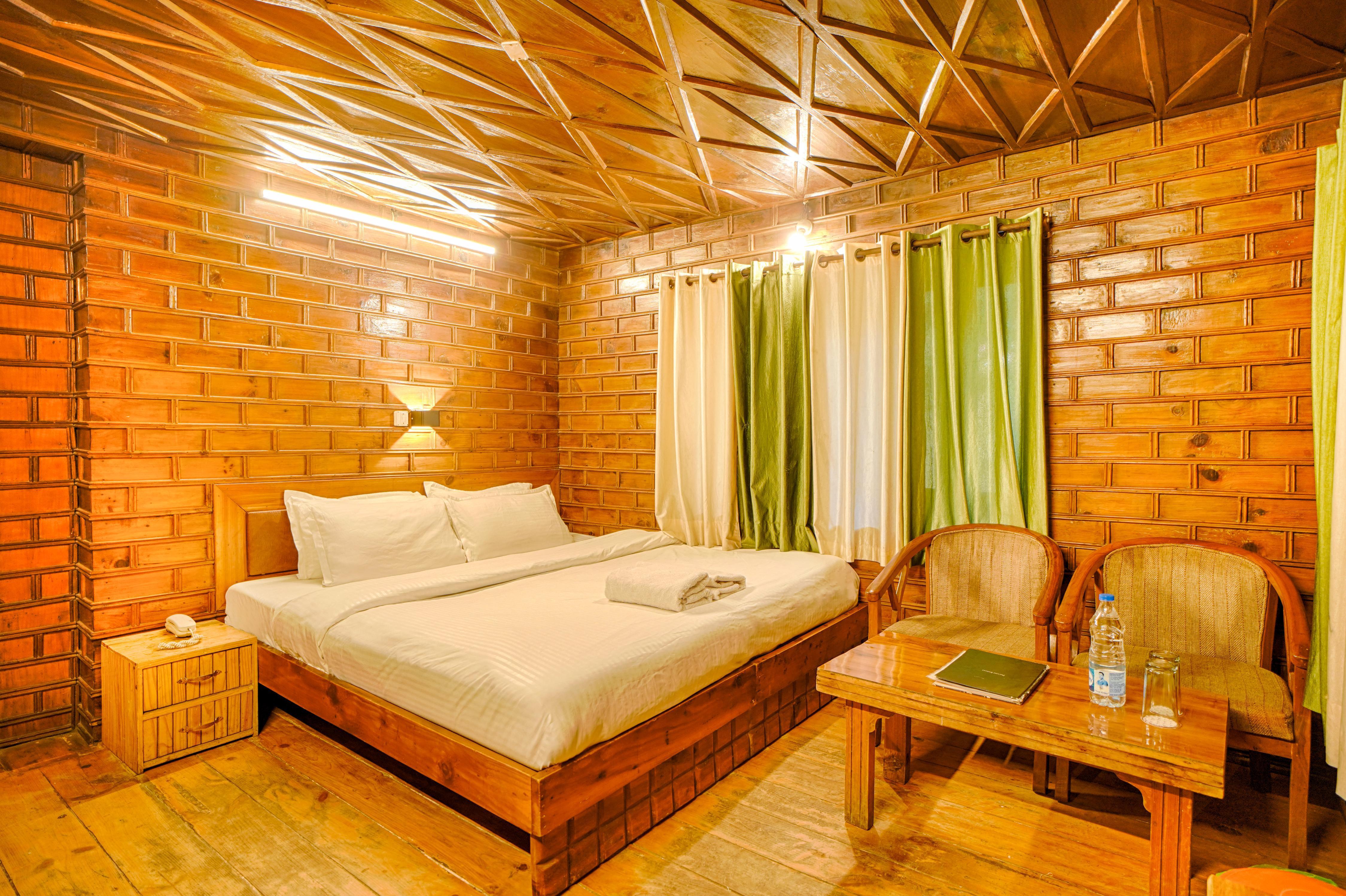 Parvati Kuteer Riverside Cottage - Tap to explore photos