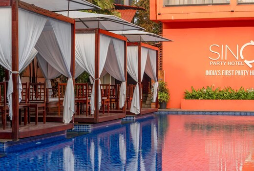 SinQ The Party Hotel (No Stags Allowed)