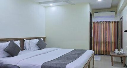 Hotel Rainbow Room Type - Classic Economy Room