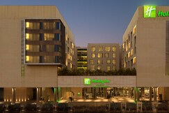 Holiday Inn New Delhi Aerocity by IHG