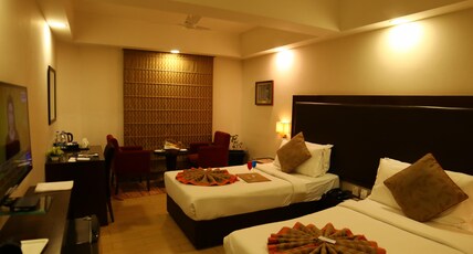 The Cloud Hotel Room Type - Super Deluxe Room Twin Bed