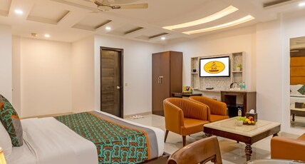 Hotel Anand International Room Type - Premium Suite Hotel Anand International Room Type - Premium Suite