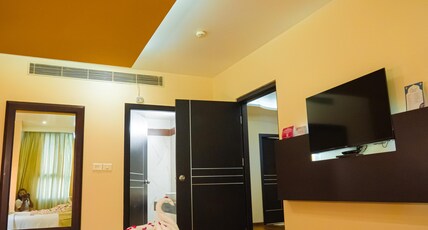 Poppys Hotel Room Type - Poppys Deluxe Suite