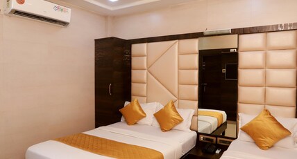 Hotel Karishma- Near Dadar Railway Station Room Type - Deluxe Triple Room