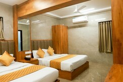 Hotel Karishma- Near Dadar Railway Station