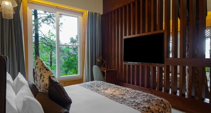 Kasauli Hills Resorts Room Type - Premium Plus Cottage Valley Facing