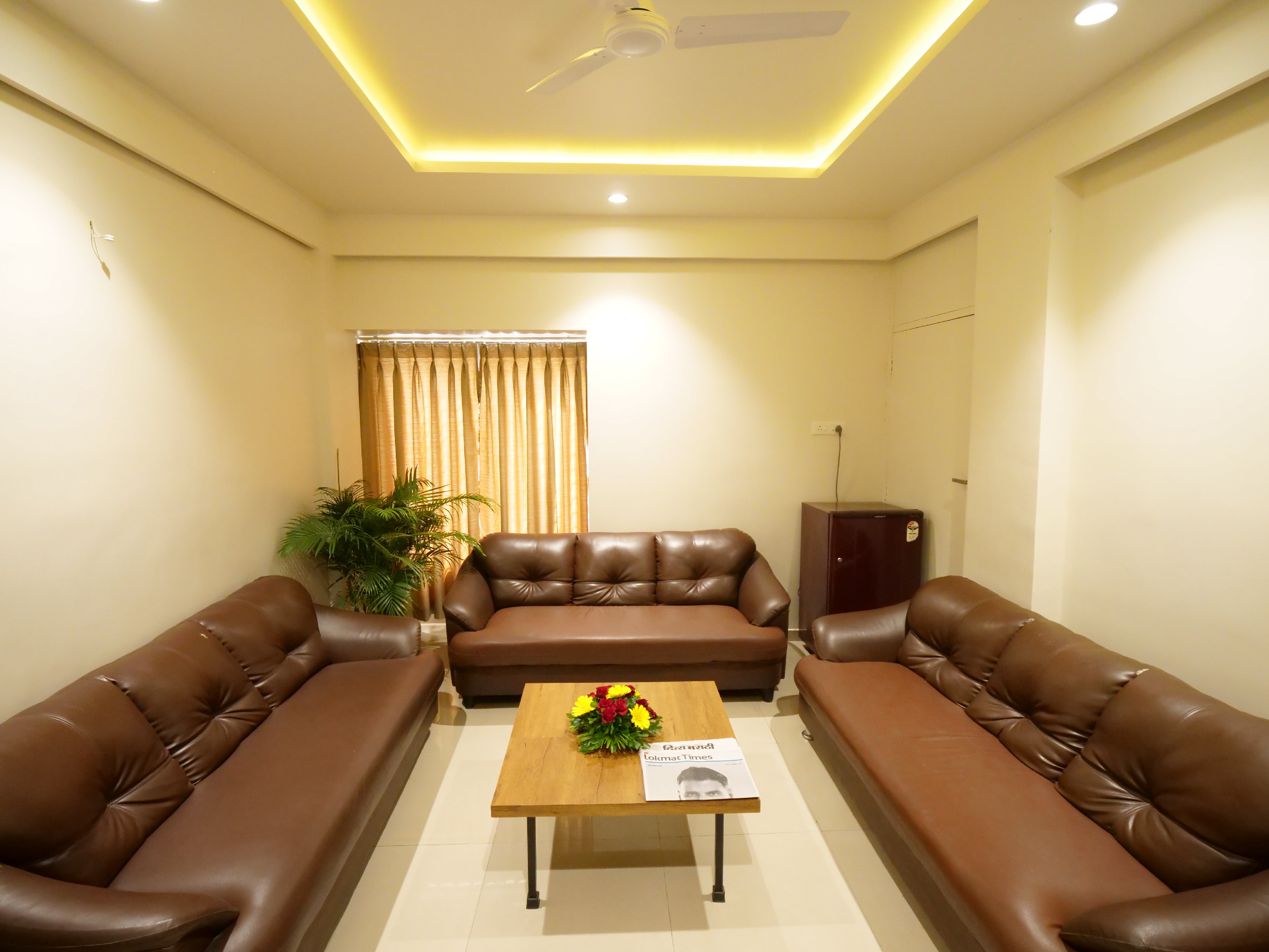 VOVAM SERVICE APARTMENT (FORMERLY KNOWN AS DS GROUP - Tap to explore photos