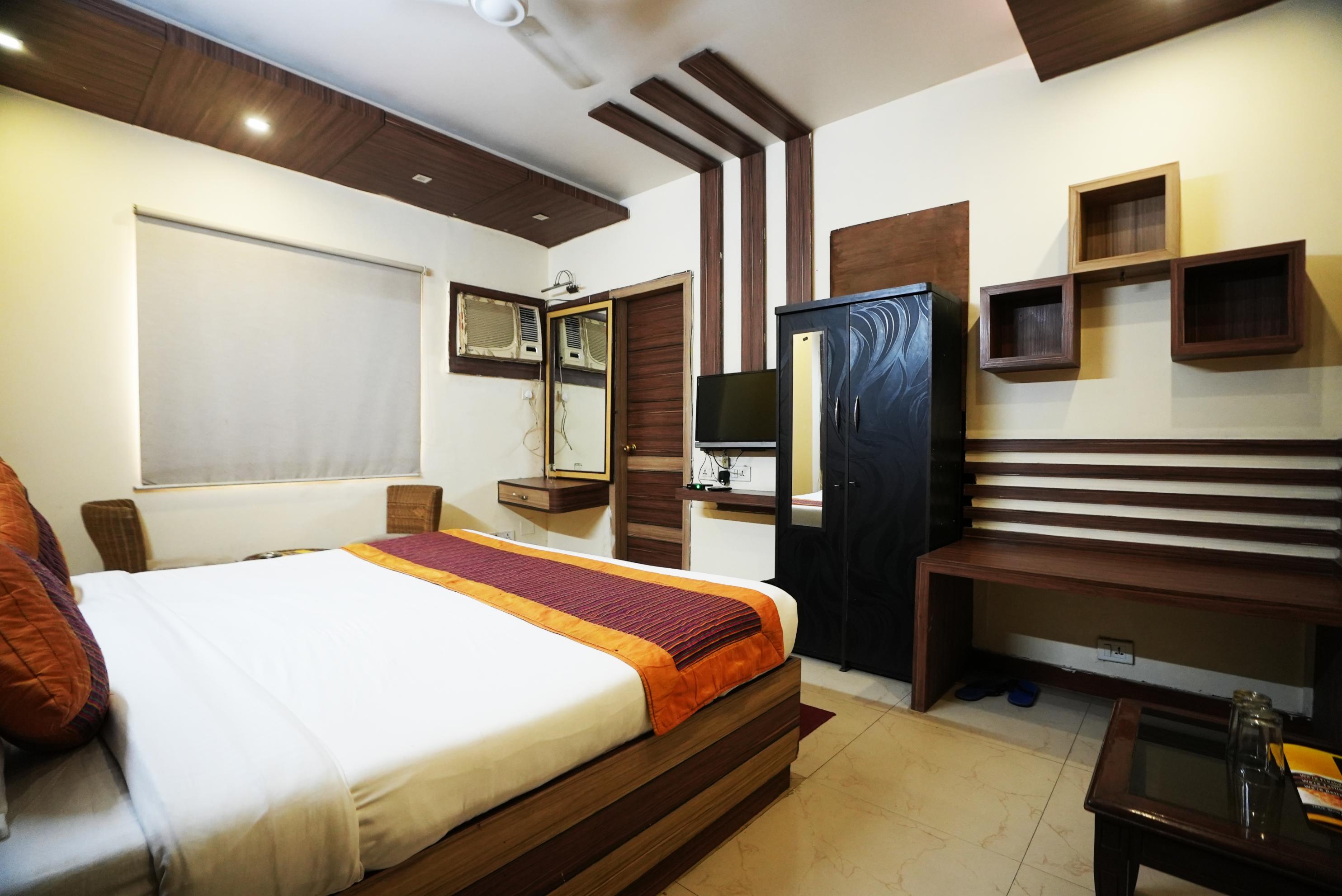 Hotel Classic Karol Bagh - Tap to explore photos