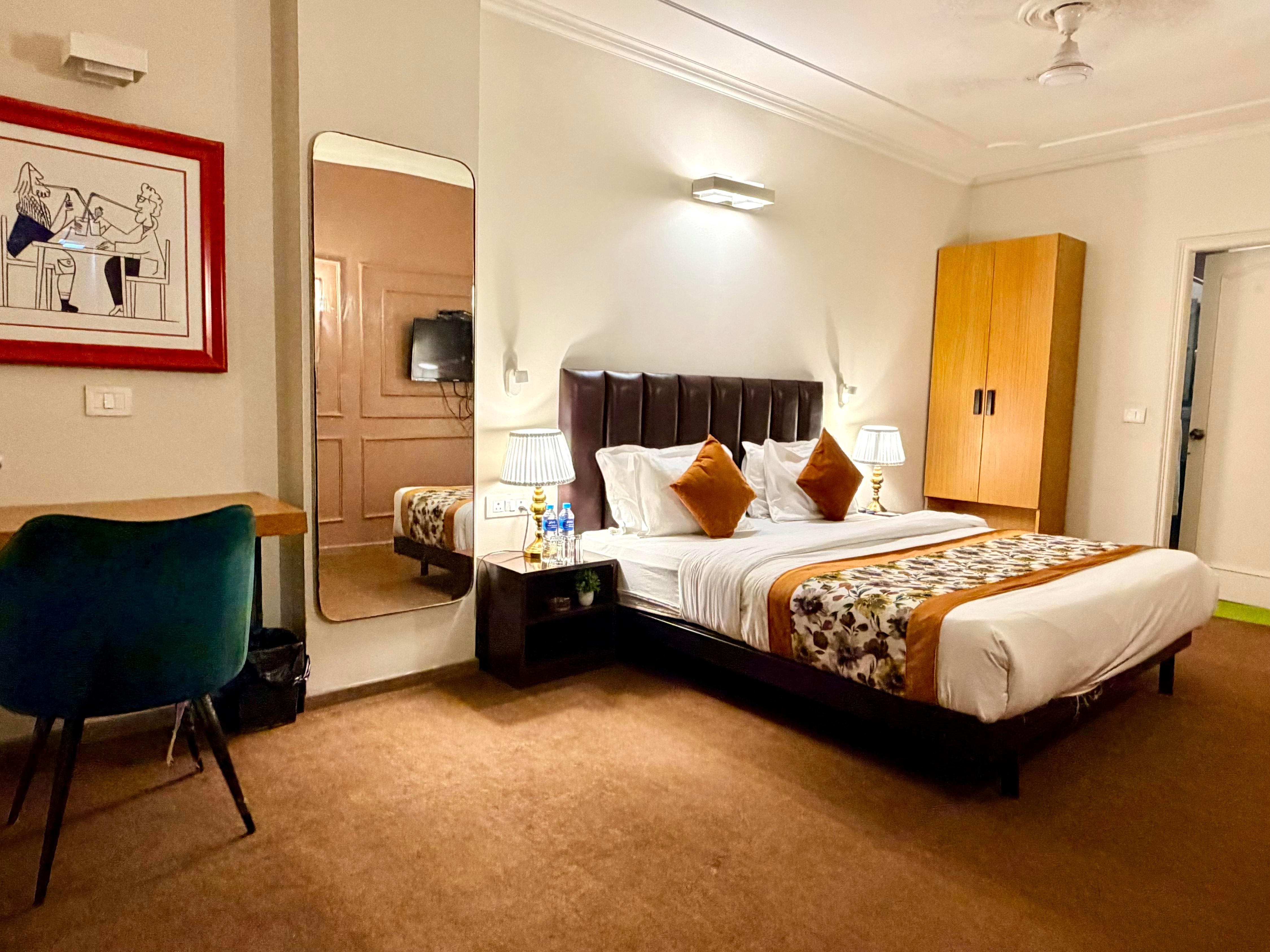 Hotel Grand Arcasia Nehru Palace & CR Park - Tap to explore photos