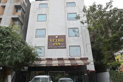 Vetro Inn