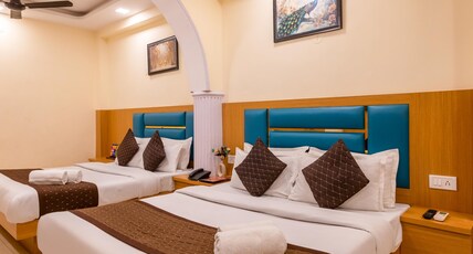 Hotel Ashoka Continental Room Type - QUADRAPLE ROOM WITH INTERNET