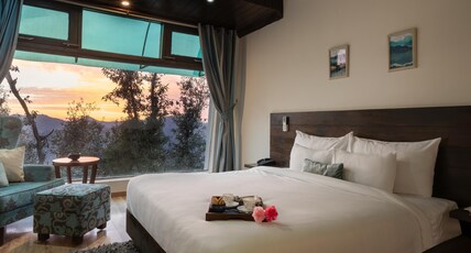 Woodsmoke Retreat (12kms before Shimla) Room Type - Suites with mountain view Woodsmoke Retreat (12kms before Shimla) Room Type - Suites with mountain view