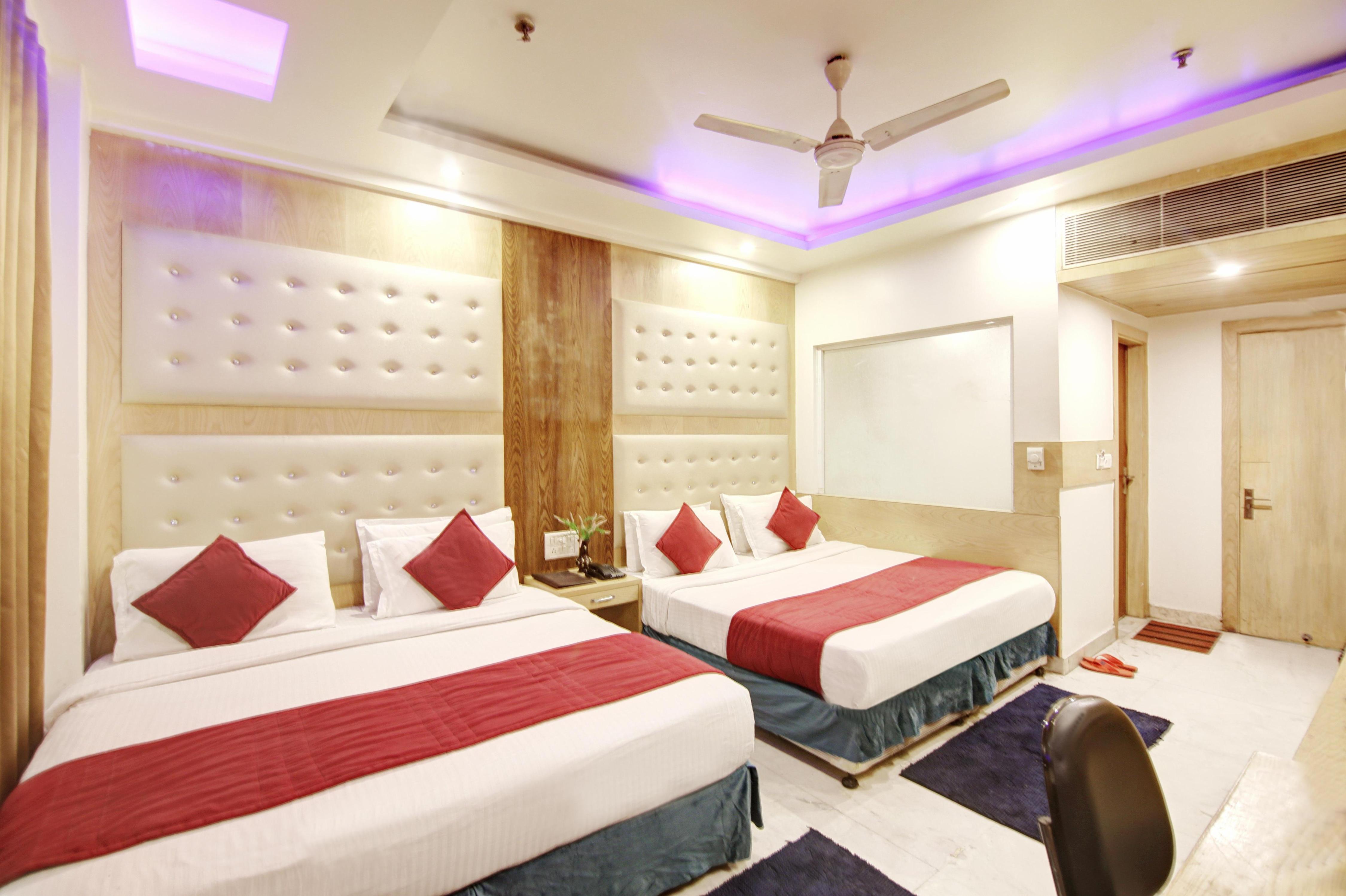 Hotel All Iz Well Room Type - Family Room with AC Complimentary Wi- Fi