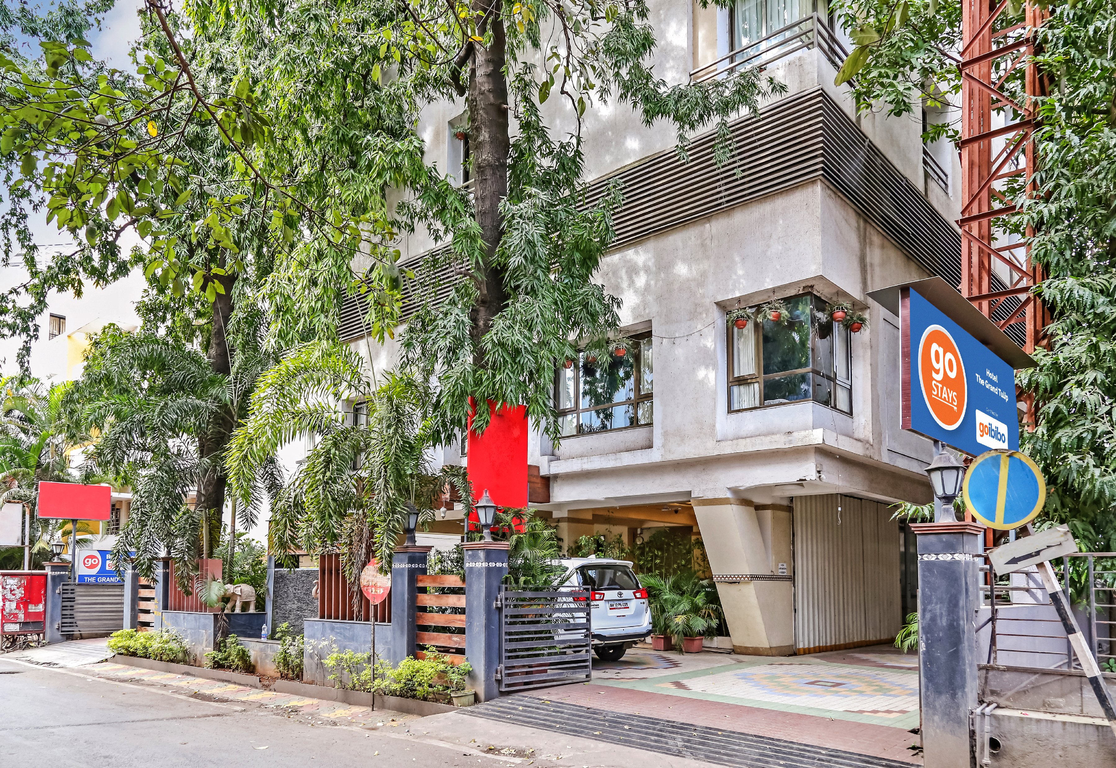 The Grand Tulip, Swargate - Tap to explore photos