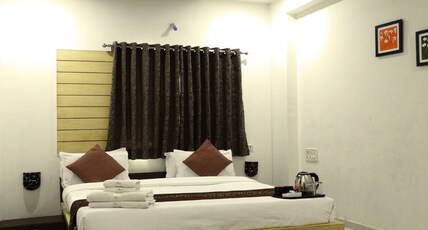 Hotel Crown Room Type - Business class ( Complimentary Hi-Speed Wi-Fi Service ) Hotel Crown Room Type - Business class ( Complimentary Hi-Speed Wi-Fi Service )