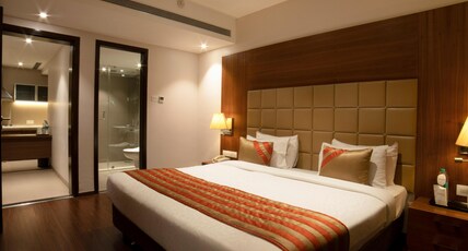 Cocoon an exclusive all-suite Hotel Room Type - Royal Silk Suites with Balcony