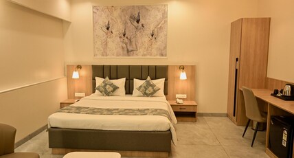 Carnival Resort Room Type - Premium - New