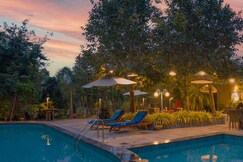 7 TIGERS RESORT RIVERSIDE