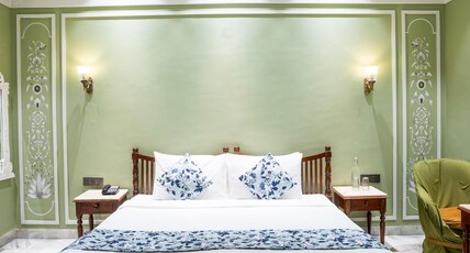 Justa Alwarbagh Sariska Room Type - Premium Room