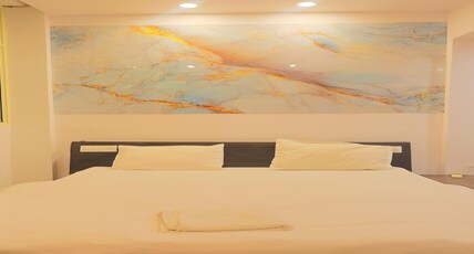 Hotel Shri Radhey Radhey Room Type - Double Bed Room