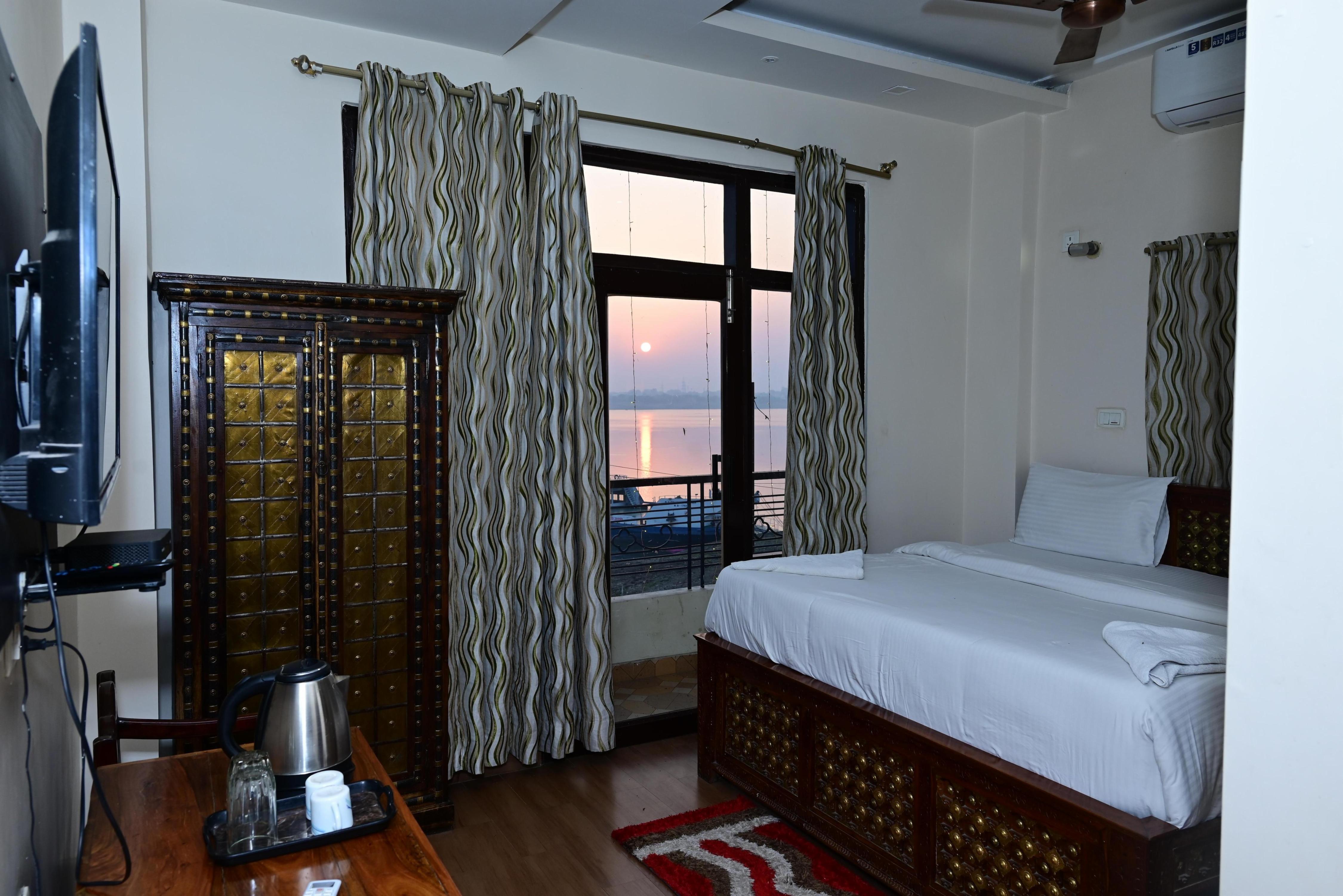 Ganga Monastery Room Type - Deluxe Room