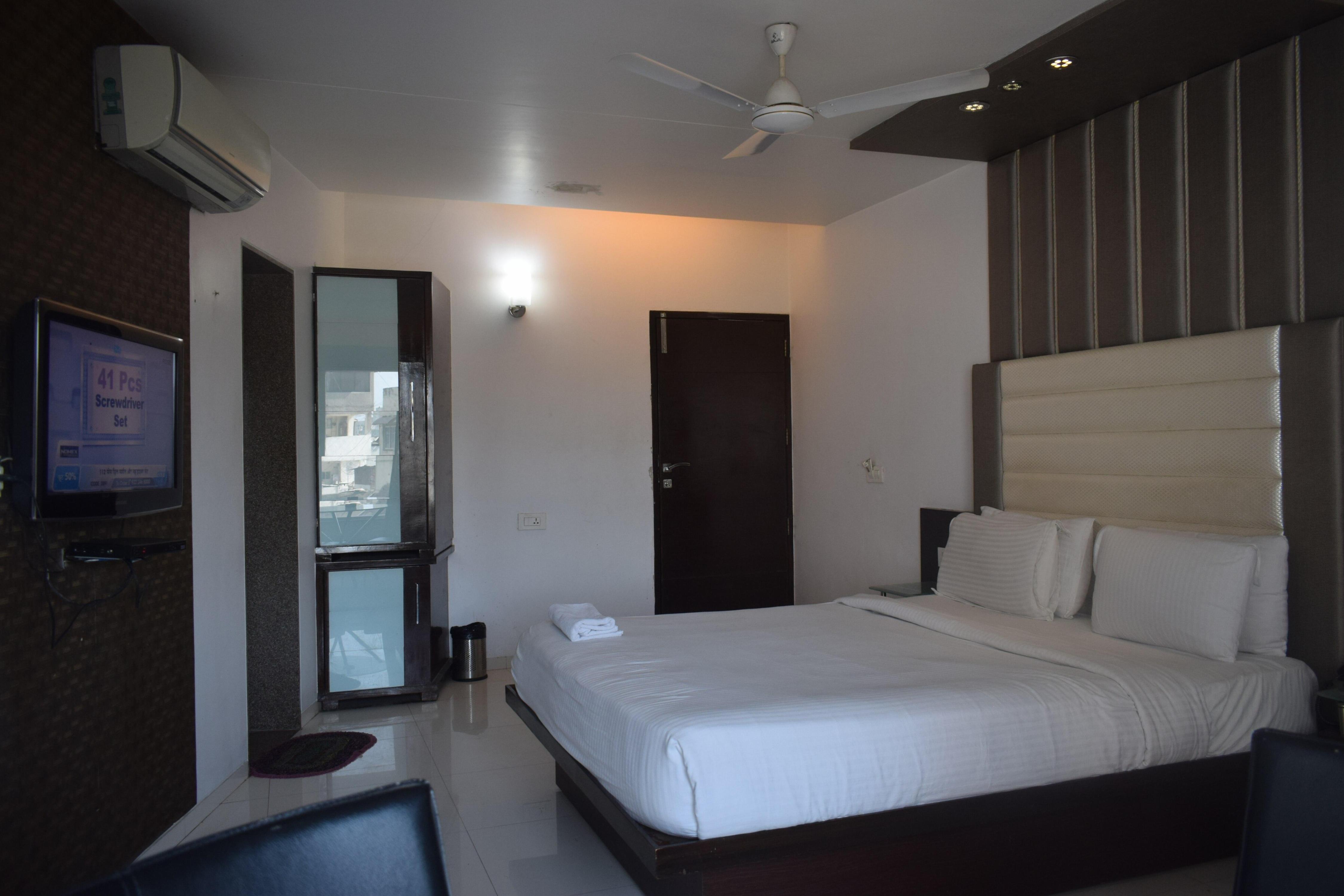 Hotel Kadamb Inn