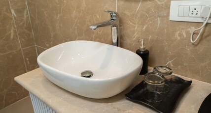 Sindh Resorts & Spa (River View) Room Type - Presidential Suite Room with River View and Glacier View Sindh Resorts & Spa (River View) Room Type - Presidential Suite Room with River View and Glacier View