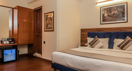 asar CP Outer Circle by Orion Hotels Room Type - Premium Double Room
